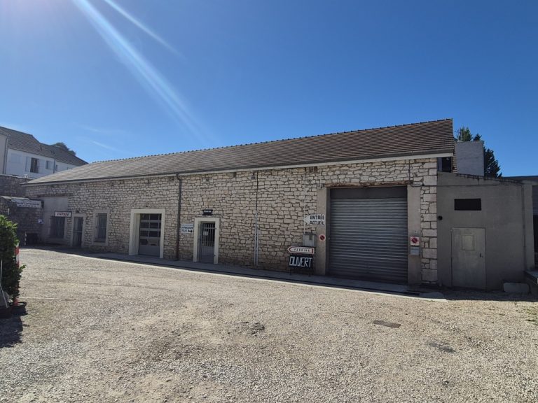1.FACADE 1 768x576